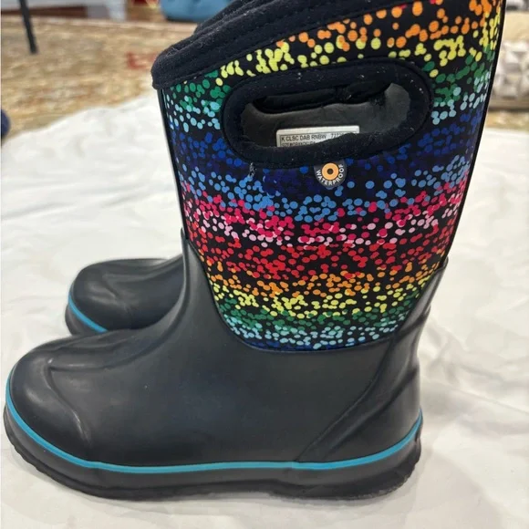 Bogs Kids Rainbow Rainboots - Picture 2 of 8